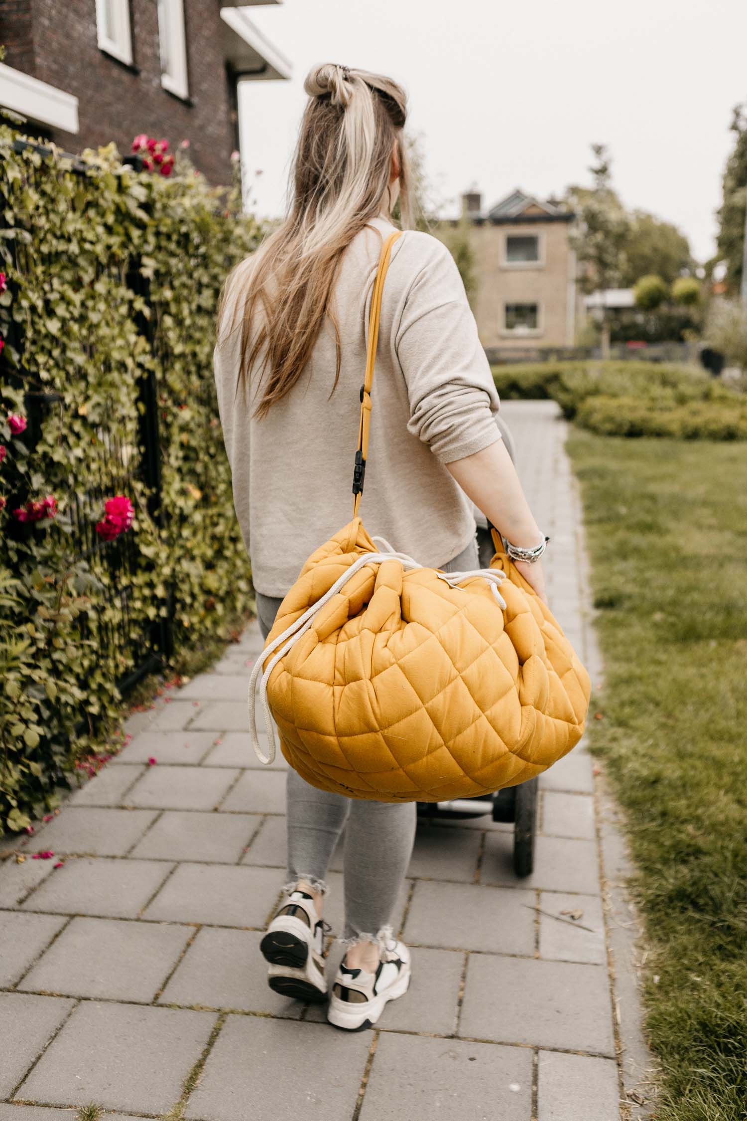 Tapis de jeu et de rangement - Soft organic - Mustard Chai Tea - Play and Go – Image 5